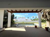 COMFORTABLE AND BRIGHT HOUSE WITH SWIMMING POOL AND GARAGE LOCATED IN A QUIET AND EXCLUSIVE AREA IN TREBALUGER Es Castell