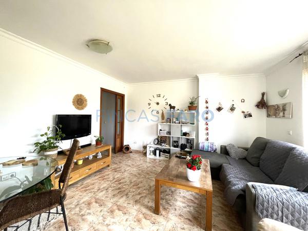 Ref. 1516V - For sale SPACIOUS AND BRIGHT FLAT IN THE AREA OF DALT SANT JOAN