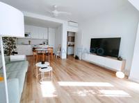 Building without lift and with few neighbours in the area of Mahón. Maó