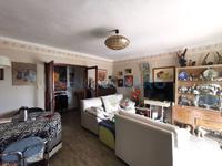 EN VENTA APARTAMENTO ALQUILADO Y LOCAL EN PRIMERA LINEA DEL PUERTO DE MAHON Maó