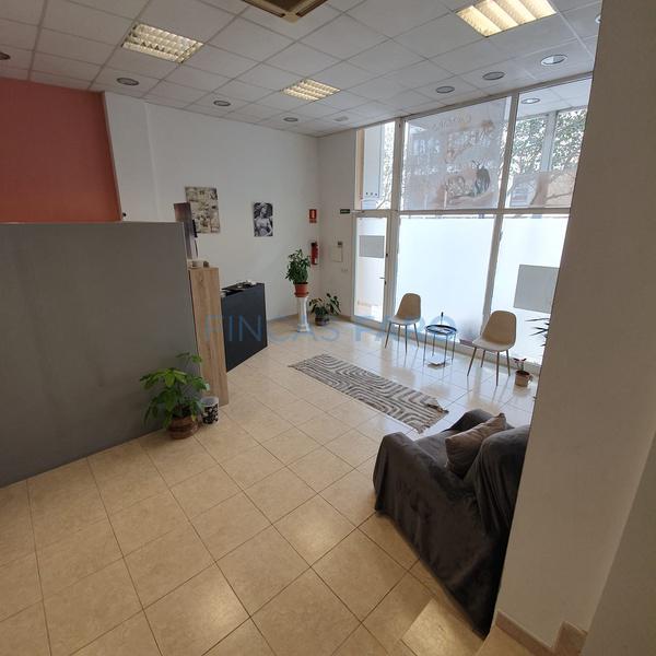Ref. 0427A - Location Magasin à Maó 