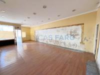 LOCAL EN PLANTA BAJA CON ESCAPARATE EN MAHON Maó