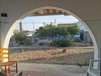 EN VENTA DOS CHALETS UBICADOS EN UNA UNICA FINCA EN LA URBANIZACIÓN DE CALAN PORTER Alaior