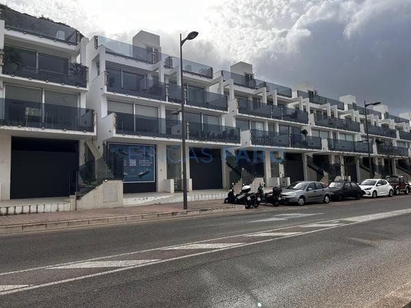 Ref. 1641V - For sale COMMERCIAL PREMISES FOR SALE IN THE PORT OF MAHON AND URBAN PLOT IN CALA LLONGA