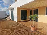 Villa individuelle avec piscine située dans l'un des quartiers les plus exclusifs de Minorque, l'urbanisation Cala Llonga. Maó