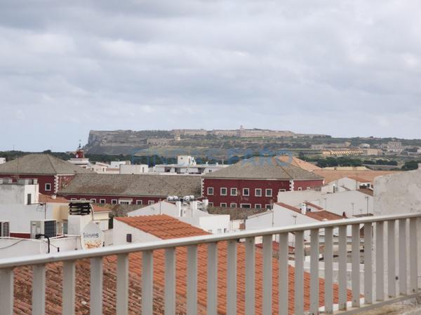 Rif. 1649V - Vendita IN VENDITA ATTICO CON TERRAZZA E SEMI-RISTRUTTURATO SITUATO A EN ES CASTELL