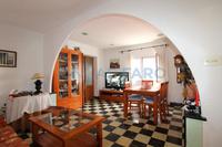 Casa spaziosa con garage e terrazza in una zona centrale di Mahón. Maó