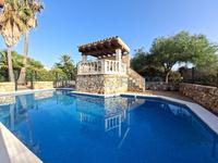 Esclusiva villa mediterranea con piscina e assoluta privacy a Binisafúller Sant Lluís