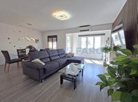 3-bedroom apartment, move-in ready and located in bulding with elevator Maó