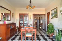 VIVIENDA CON GARAJE Y PATIO EN MAHON Maó